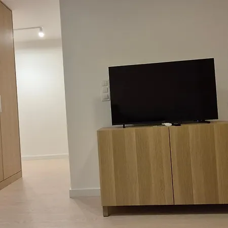 Holiapart In Trimare - Bilard, Sezonowy Basen I Sauny *