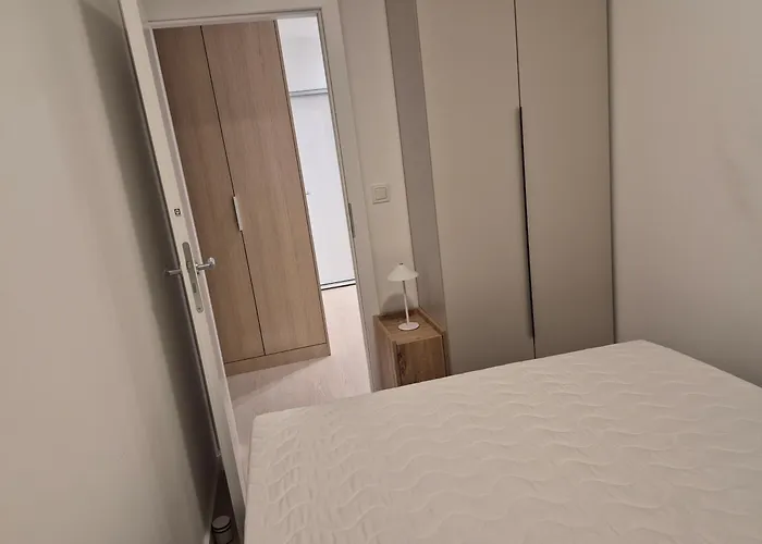 Holiapart In Trimare - Bilard, Sezonowy Basen I Sauny *